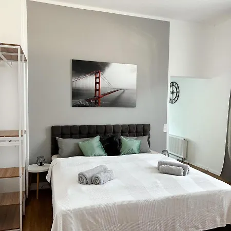 Gemuetliche Wohnung Mit Garten Horn-Bad Meinberg Buitenkant foto